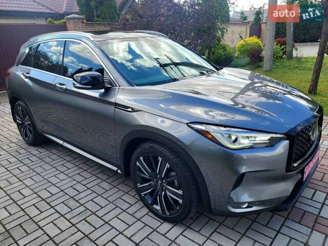 Серый Инфинити QX50, объемом двигателя 2 л и пробегом 78 тыс. км за 24300 $, фото 2 на Automoto.ua