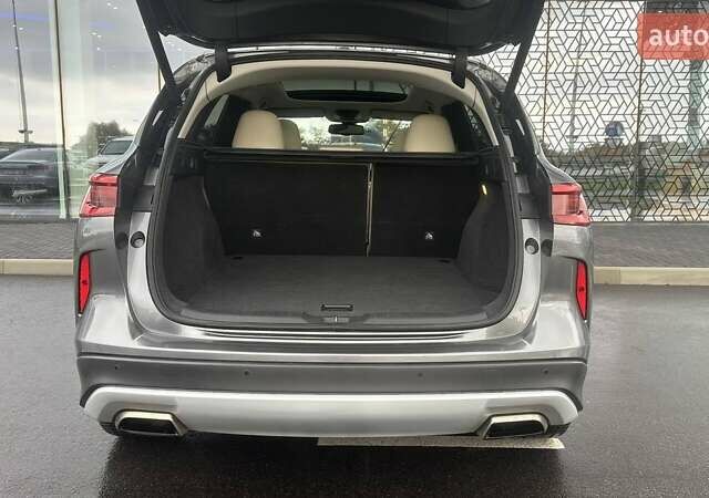 Серый Инфинити QX50, объемом двигателя 2 л и пробегом 117 тыс. км за 31000 $, фото 9 на Automoto.ua