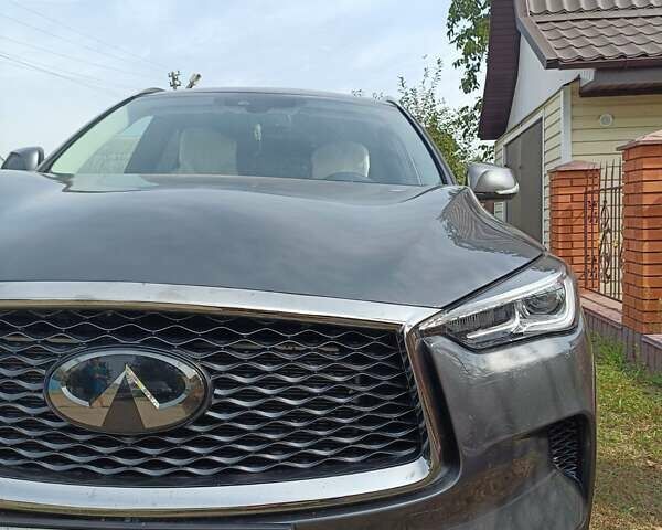 Серый Инфинити QX50, объемом двигателя 2 л и пробегом 28 тыс. км за 29900 $, фото 4 на Automoto.ua