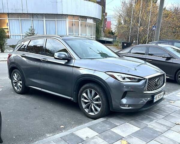 Серый Инфинити QX50, объемом двигателя 2 л и пробегом 93 тыс. км за 26000 $, фото 5 на Automoto.ua