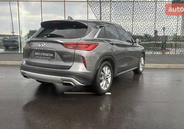 Серый Инфинити QX50, объемом двигателя 2 л и пробегом 117 тыс. км за 31000 $, фото 12 на Automoto.ua