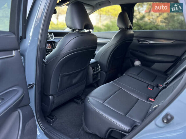 Сірий Інфініті QX50, об'ємом двигуна 2 л та пробігом 89 тис. км за 25900 $, фото 13 на Automoto.ua