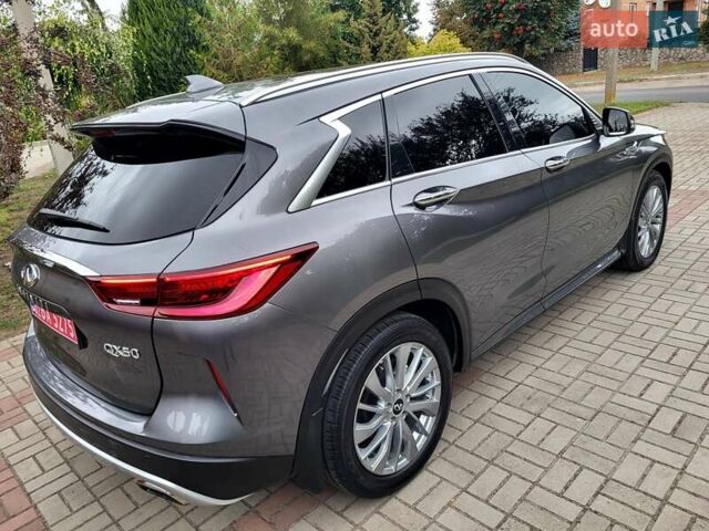 Серый Инфинити QX50, объемом двигателя 2 л и пробегом 51 тыс. км за 24500 $, фото 19 на Automoto.ua