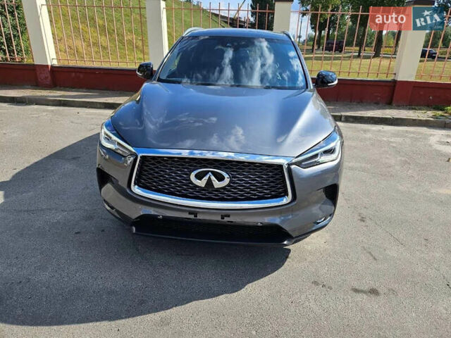 Серый Инфинити QX50, объемом двигателя 2 л и пробегом 25 тыс. км за 25000 $, фото 1 на Automoto.ua
