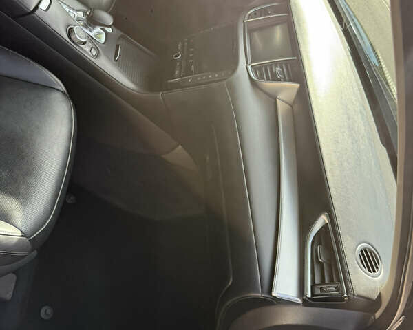 Синій Інфініті QX50, об'ємом двигуна 2 л та пробігом 18 тис. км за 30000 $, фото 16 на Automoto.ua