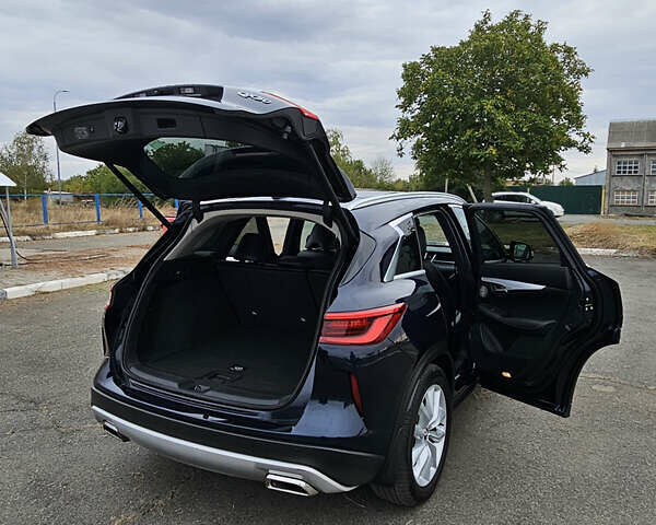 Синий Инфинити QX50, объемом двигателя 2 л и пробегом 136 тыс. км за 20900 $, фото 16 на Automoto.ua