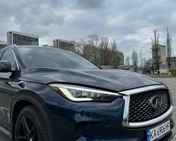 Синий Инфинити QX50, объемом двигателя 2 л и пробегом 40 тыс. км за 25500 $, фото 2 на Automoto.ua
