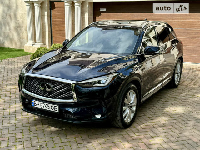 Синій Інфініті QX50, об'ємом двигуна 1.99 л та пробігом 71 тис. км за 23900 $, фото 5 на Automoto.ua