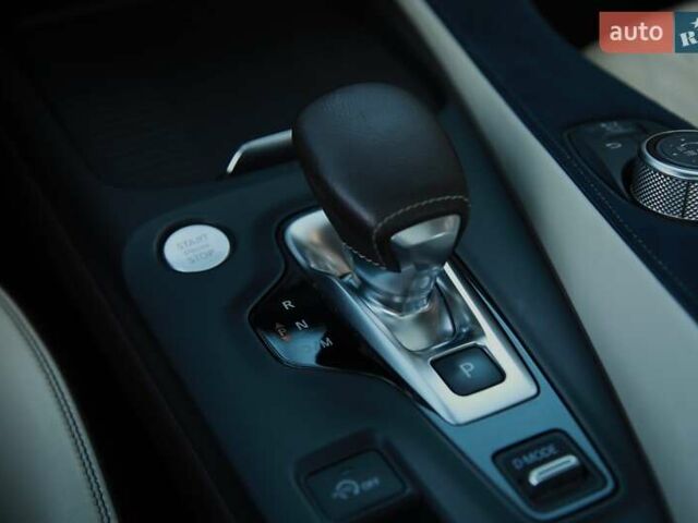 Синий Инфинити QX50, объемом двигателя 1.99 л и пробегом 43 тыс. км за 26000 $, фото 19 на Automoto.ua