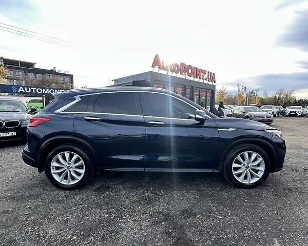 Синий Инфинити QX50, объемом двигателя 1.99 л и пробегом 93 тыс. км за 20300 $, фото 4 на Automoto.ua