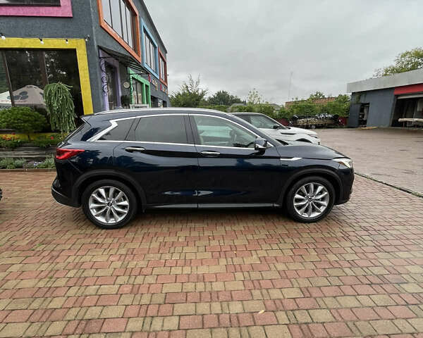 Синий Инфинити QX50, объемом двигателя 2 л и пробегом 17 тыс. км за 28000 $, фото 8 на Automoto.ua