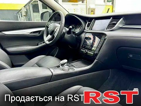 Синій Інфініті QX50, об'ємом двигуна 2 л та пробігом 108 тис. км за 16900 $, фото 11 на Automoto.ua
