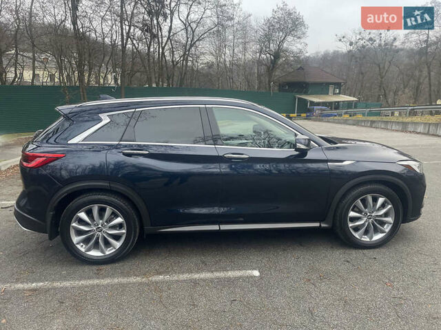 Синий Инфинити QX50, объемом двигателя 2 л и пробегом 77 тыс. км за 23499 $, фото 7 на Automoto.ua