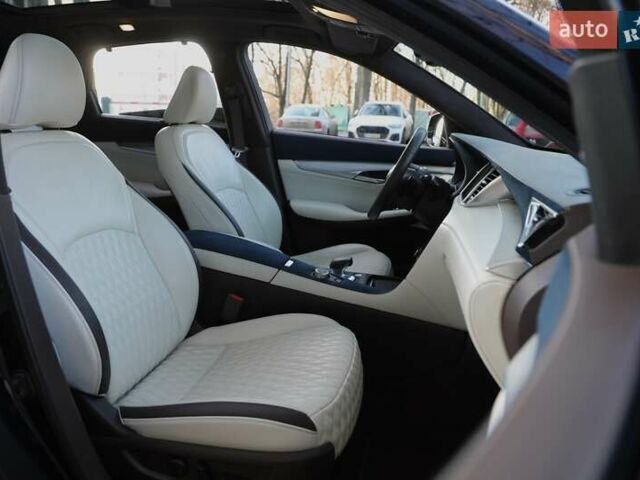 Синий Инфинити QX50, объемом двигателя 1.99 л и пробегом 43 тыс. км за 26000 $, фото 10 на Automoto.ua