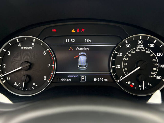 Синій Інфініті QX50, об'ємом двигуна 2 л та пробігом 11 тис. км за 38500 $, фото 8 на Automoto.ua