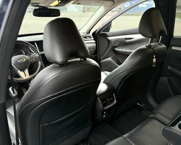 Синий Инфинити QX50, объемом двигателя 2 л и пробегом 57 тыс. км за 23500 $, фото 12 на Automoto.ua
