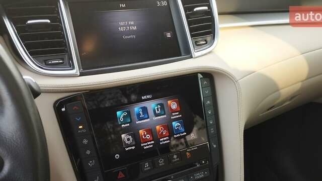 Синій Інфініті QX50, об'ємом двигуна 2 л та пробігом 29 тис. км за 29900 $, фото 28 на Automoto.ua