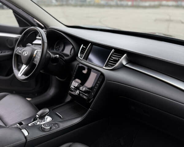 Синий Инфинити QX50, объемом двигателя 2 л и пробегом 57 тыс. км за 23500 $, фото 10 на Automoto.ua