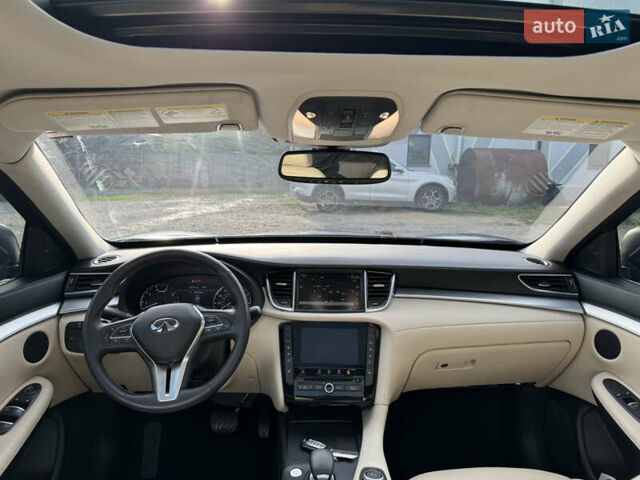 Синій Інфініті QX50, об'ємом двигуна 2 л та пробігом 45 тис. км за 17900 $, фото 36 на Automoto.ua