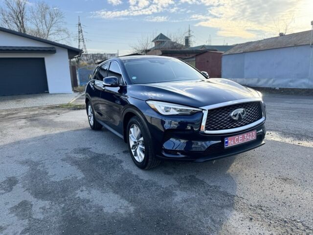 Синій Інфініті QX50, об'ємом двигуна 2 л та пробігом 58 тис. км за 17900 $, фото 1 на Automoto.ua
