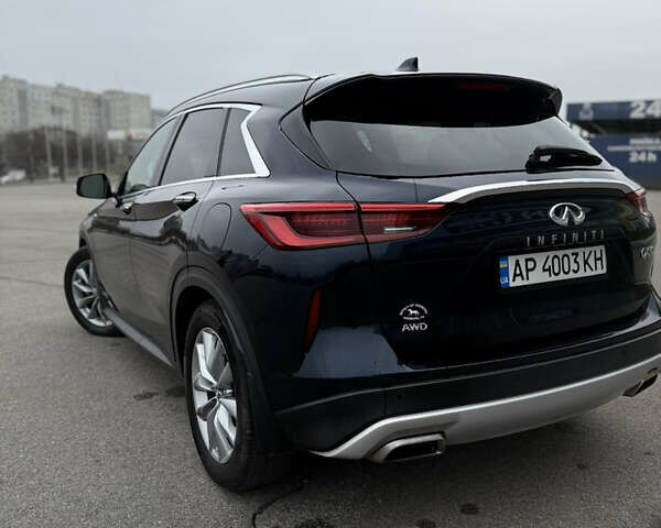 Синий Инфинити QX50, объемом двигателя 2 л и пробегом 57 тыс. км за 23500 $, фото 2 на Automoto.ua