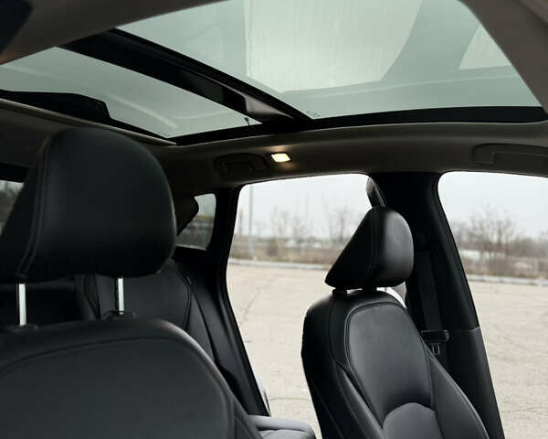 Синий Инфинити QX50, объемом двигателя 2 л и пробегом 57 тыс. км за 23500 $, фото 4 на Automoto.ua