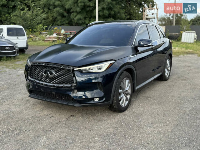 Синій Інфініті QX50, об'ємом двигуна 2 л та пробігом 45 тис. км за 17900 $, фото 2 на Automoto.ua