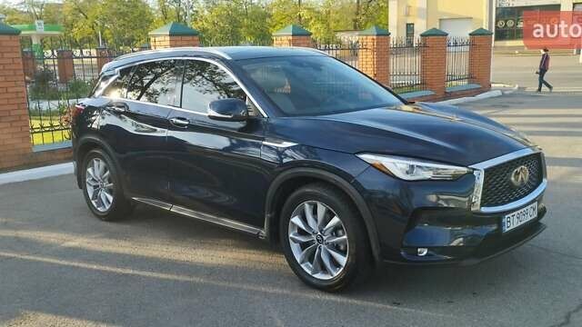 Синій Інфініті QX50, об'ємом двигуна 2 л та пробігом 29 тис. км за 32700 $, фото 8 на Automoto.ua