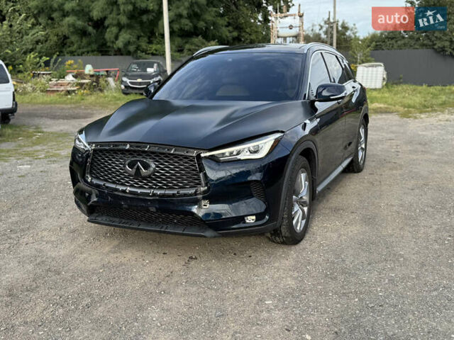 Синій Інфініті QX50, об'ємом двигуна 2 л та пробігом 45 тис. км за 17900 $, фото 13 на Automoto.ua