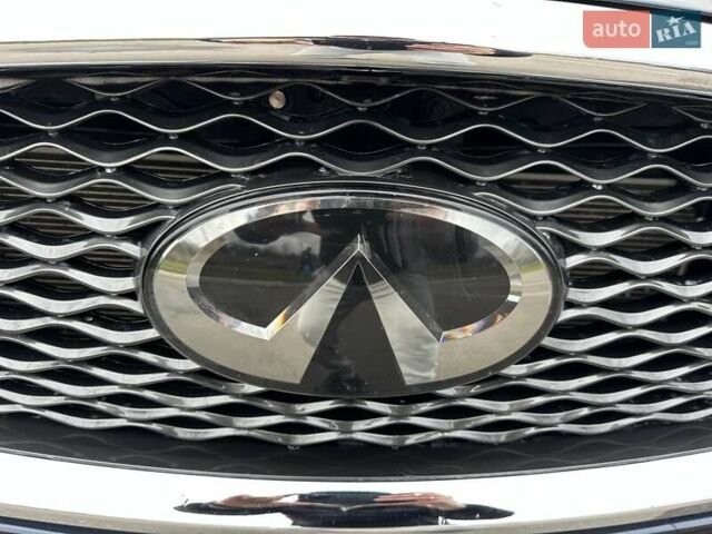 Синий Инфинити QX50, объемом двигателя 2 л и пробегом 65 тыс. км за 21000 $, фото 10 на Automoto.ua