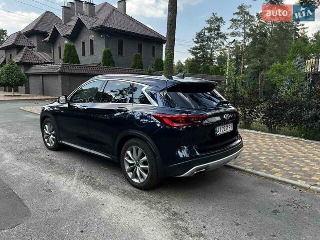 Синий Инфинити QX50, объемом двигателя 2 л и пробегом 70 тыс. км за 28500 $, фото 2 на Automoto.ua