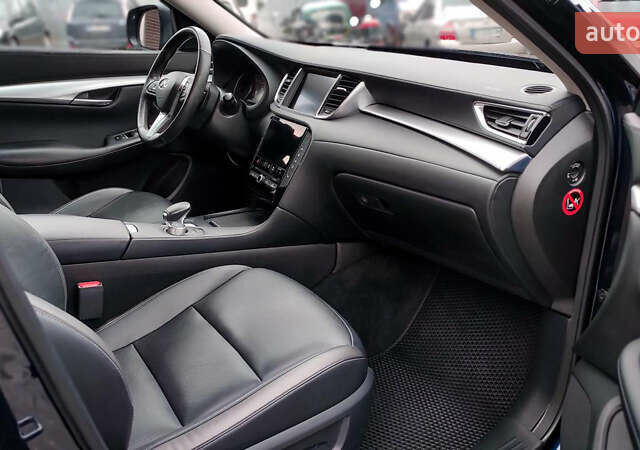 Синий Инфинити QX50, объемом двигателя 2 л и пробегом 60 тыс. км за 33500 $, фото 5 на Automoto.ua