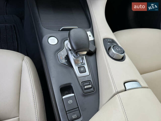 Синій Інфініті QX50, об'ємом двигуна 2 л та пробігом 45 тис. км за 17900 $, фото 25 на Automoto.ua