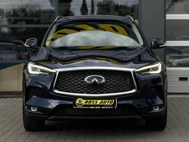 Синій Інфініті QX50, об'ємом двигуна 2 л та пробігом 11 тис. км за 38500 $, фото 1 на Automoto.ua