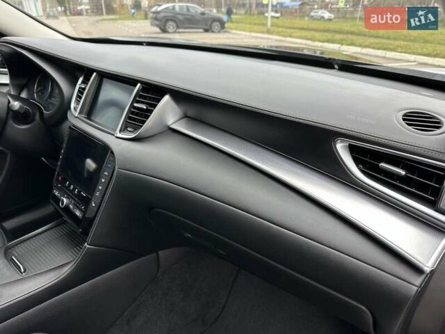 Синий Инфинити QX50, объемом двигателя 2 л и пробегом 65 тыс. км за 21000 $, фото 13 на Automoto.ua