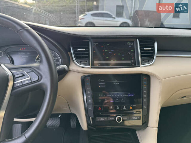 Синій Інфініті QX50, об'ємом двигуна 2 л та пробігом 45 тис. км за 17900 $, фото 23 на Automoto.ua