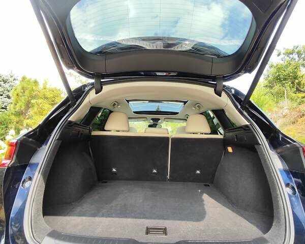 Синій Інфініті QX50, об'ємом двигуна 2 л та пробігом 48 тис. км за 28500 $, фото 9 на Automoto.ua