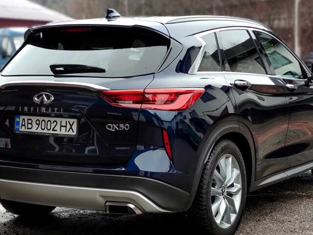 Синій Інфініті QX50, об'ємом двигуна 2 л та пробігом 47 тис. км за 42999 $, фото 7 на Automoto.ua