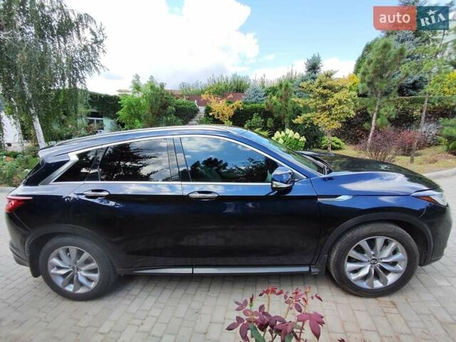 Синій Інфініті QX50, об'ємом двигуна 2 л та пробігом 48 тис. км за 28500 $, фото 6 на Automoto.ua