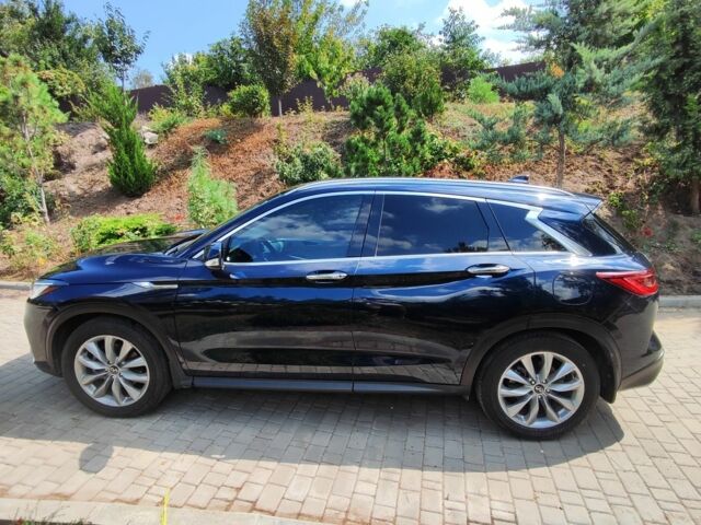 Синий Инфинити QX50, объемом двигателя 2 л и пробегом 77 тыс. км за 25900 $, фото 3 на Automoto.ua