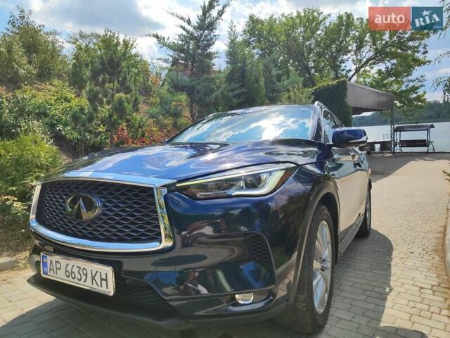 Синій Інфініті QX50, об'ємом двигуна 2 л та пробігом 48 тис. км за 28500 $, фото 7 на Automoto.ua