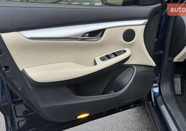 Синий Инфинити QX50, объемом двигателя 2 л и пробегом 37 тыс. км за 25300 $, фото 27 на Automoto.ua