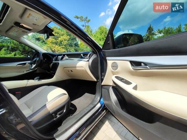 Синій Інфініті QX50, об'ємом двигуна 2 л та пробігом 48 тис. км за 28500 $, фото 16 на Automoto.ua