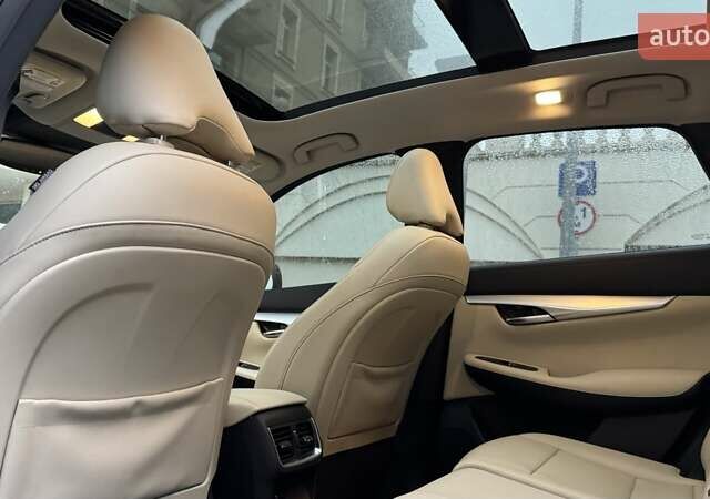 Синий Инфинити QX50, объемом двигателя 2 л и пробегом 37 тыс. км за 25300 $, фото 23 на Automoto.ua