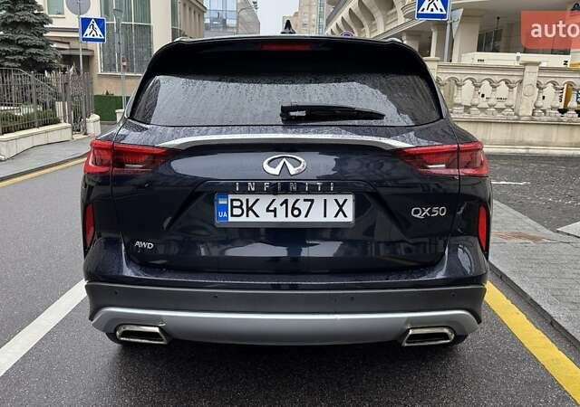 Синий Инфинити QX50, объемом двигателя 2 л и пробегом 37 тыс. км за 25300 $, фото 7 на Automoto.ua