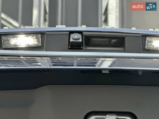 Синий Инфинити QX50, объемом двигателя 2 л и пробегом 16 тыс. км за 31900 $, фото 21 на Automoto.ua