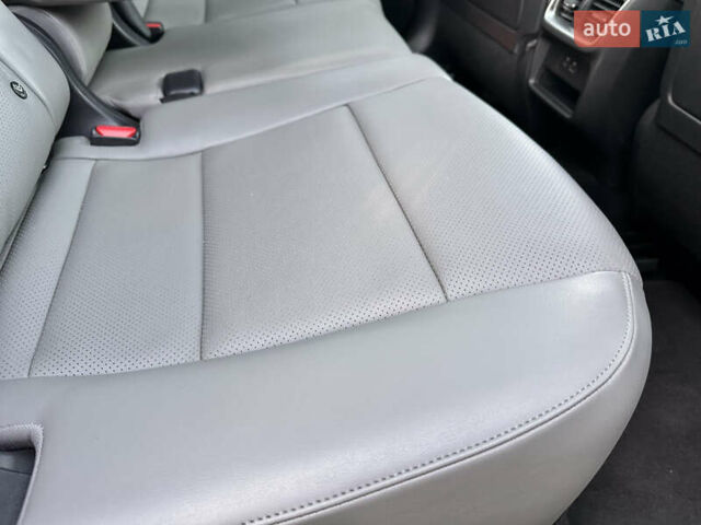 Синий Инфинити QX50, объемом двигателя 2 л и пробегом 16 тыс. км за 31900 $, фото 57 на Automoto.ua