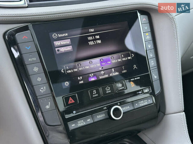 Синий Инфинити QX50, объемом двигателя 2 л и пробегом 16 тыс. км за 31900 $, фото 46 на Automoto.ua