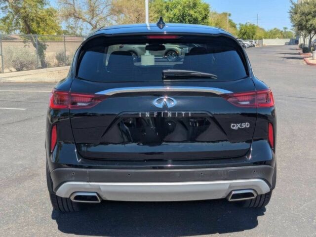 Синий Инфинити QX50, объемом двигателя 2 л и пробегом 17 тыс. км за 7300 $, фото 4 на Automoto.ua