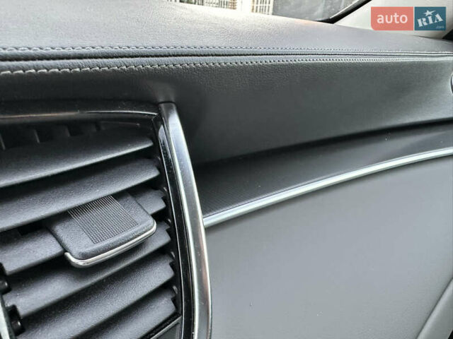 Синий Инфинити QX50, объемом двигателя 2 л и пробегом 16 тыс. км за 31900 $, фото 49 на Automoto.ua